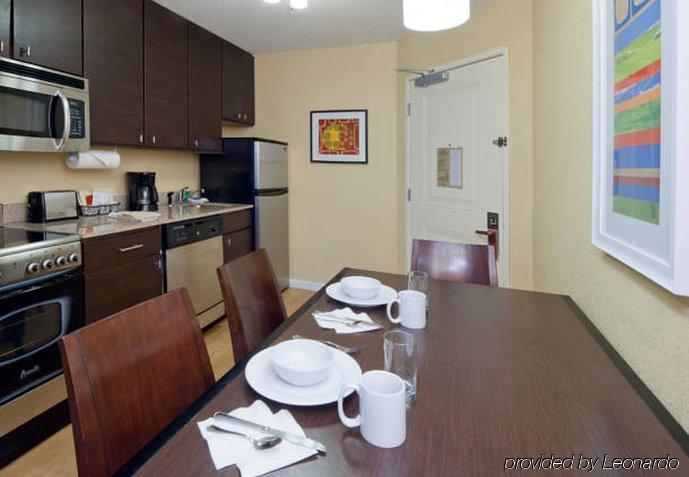 Towneplace Suites By Marriott Jacksonville Extérieur photo